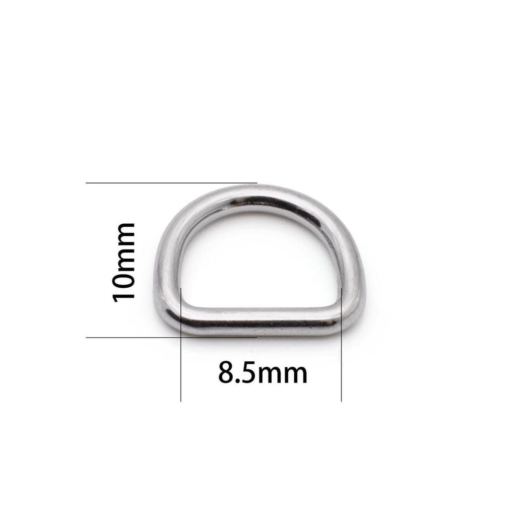 Close-up of small D-ring for purse strap connectors