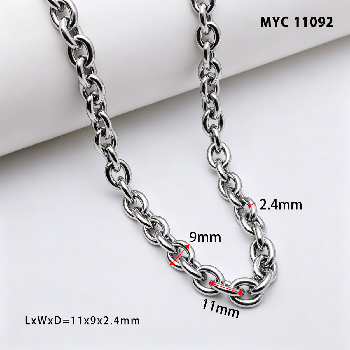 Shoulder purse chain strap in polished metal finish