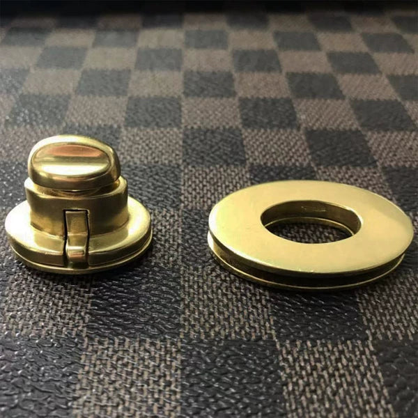 Solid Brass Twist Lock 26mm
