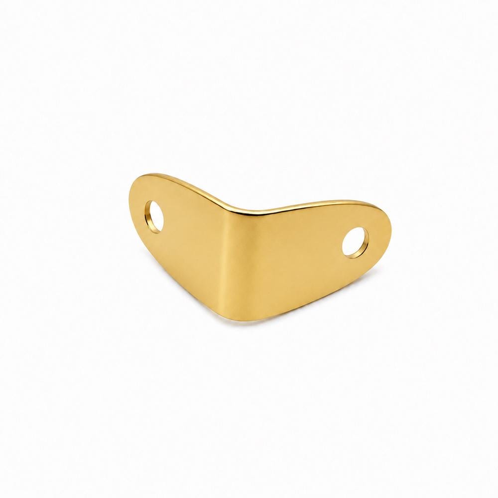 Box corner bracket detail for woodcraft projects