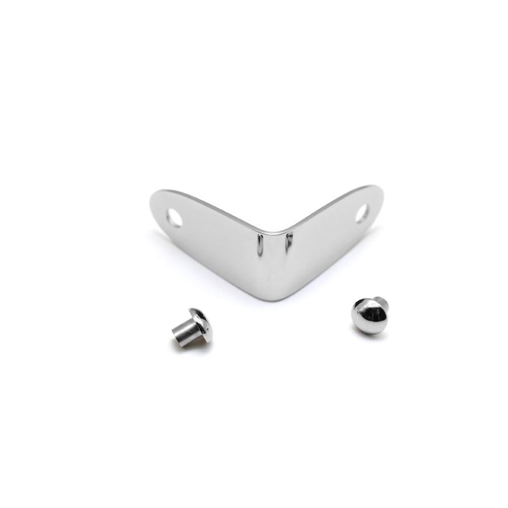 Corner bracket hardware for wooden cases and chests